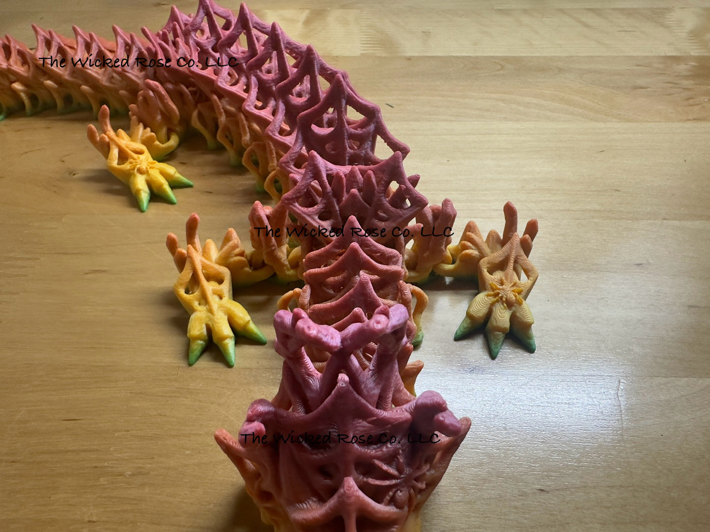 3D Printed SINGLE COLOR Articulated Spiderweb With Spiders Dragon