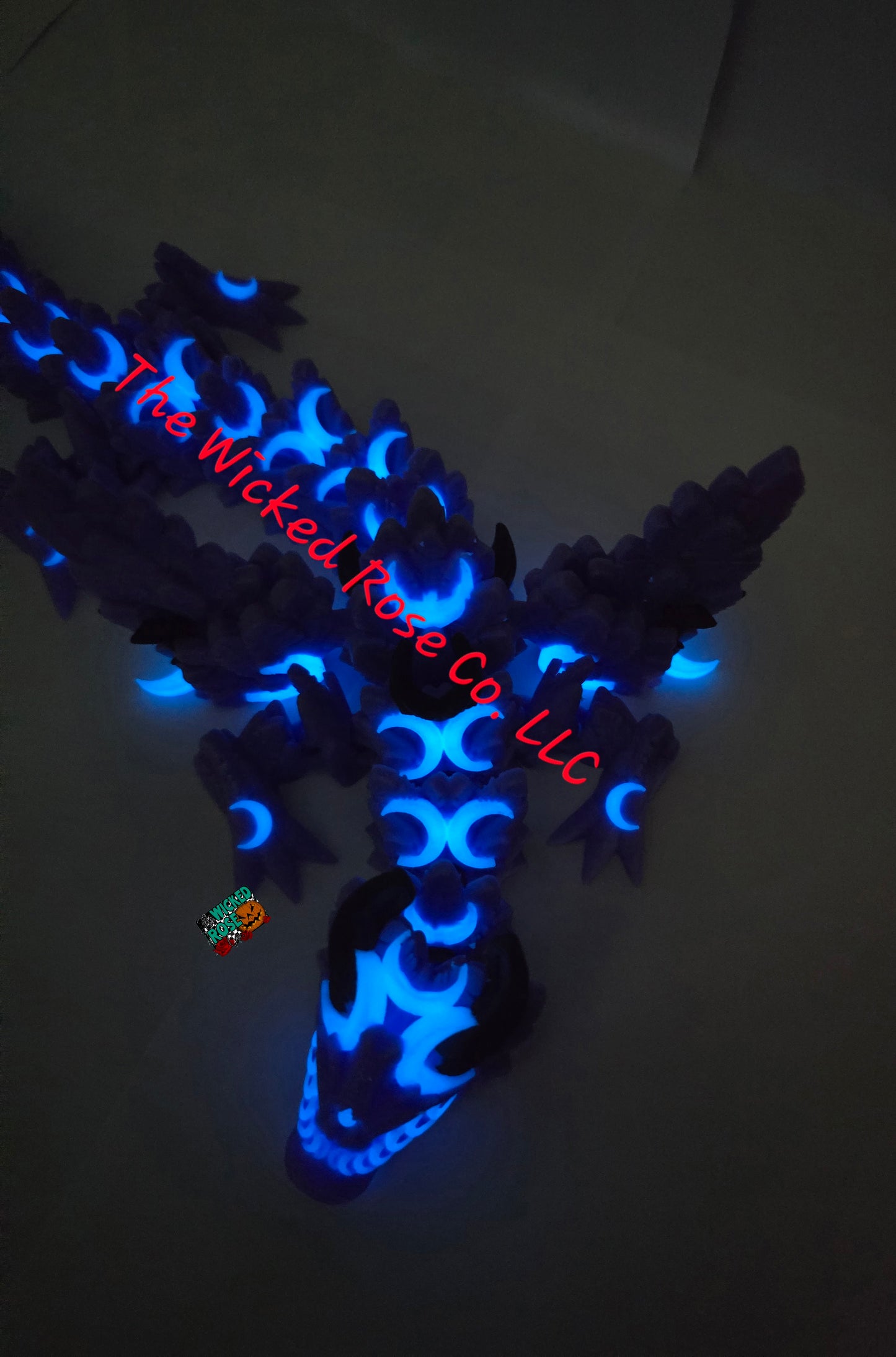 3D Printed, Articulated Lunar Dragon