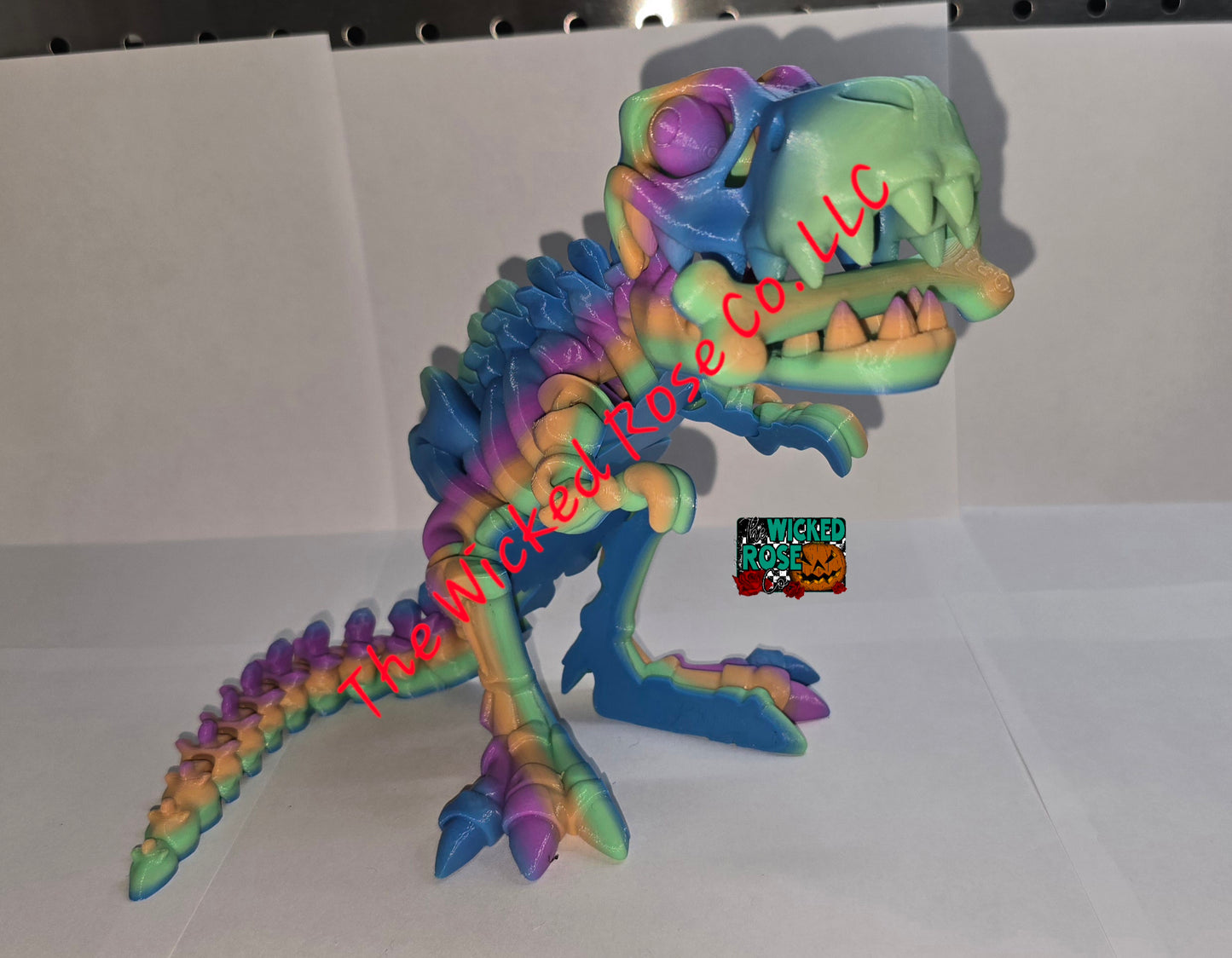 3D Printed Skeleton T-Rex With Bone