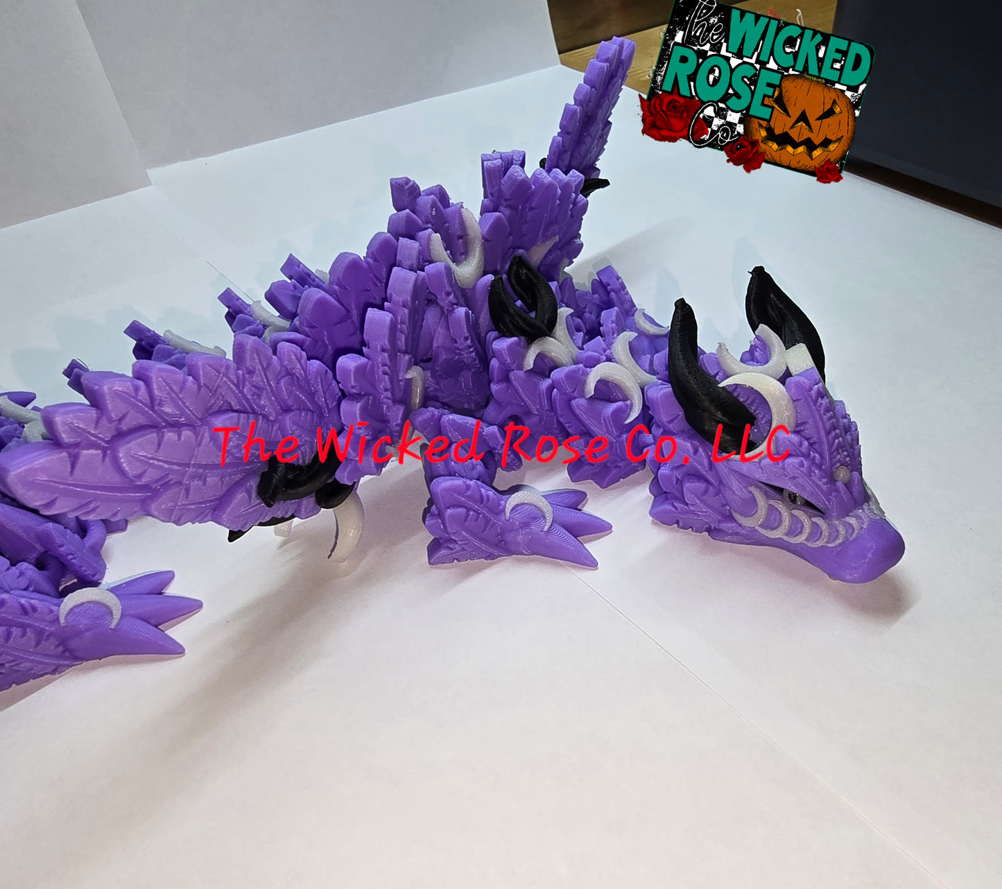 3D Printed, Articulated Lunar Dragon