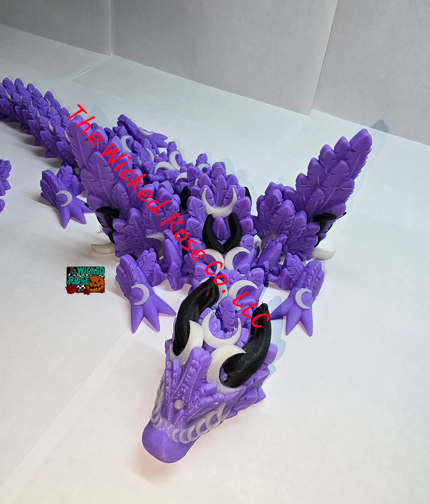3D Printed, Articulated Lunar Dragon