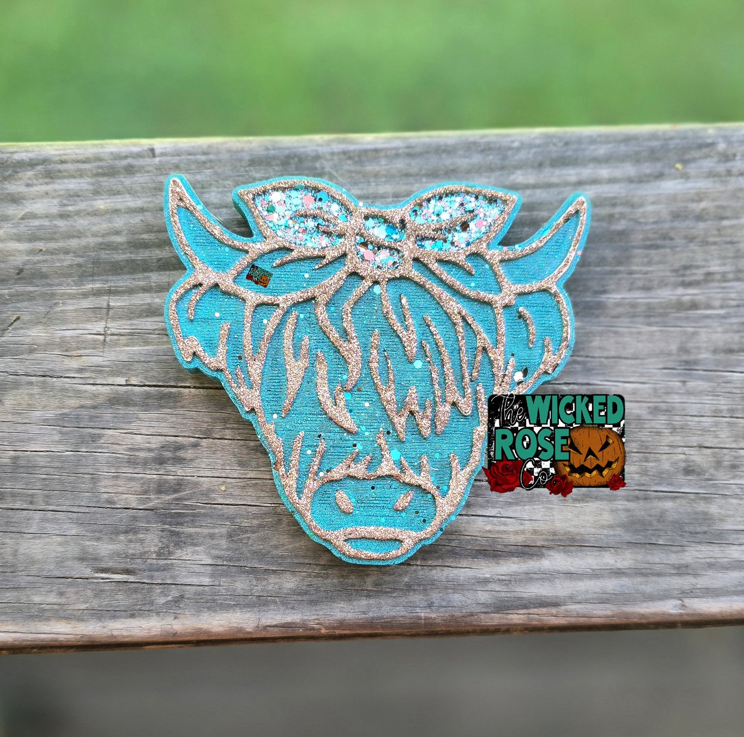 Highland Cow Head With Bow Car Freshie