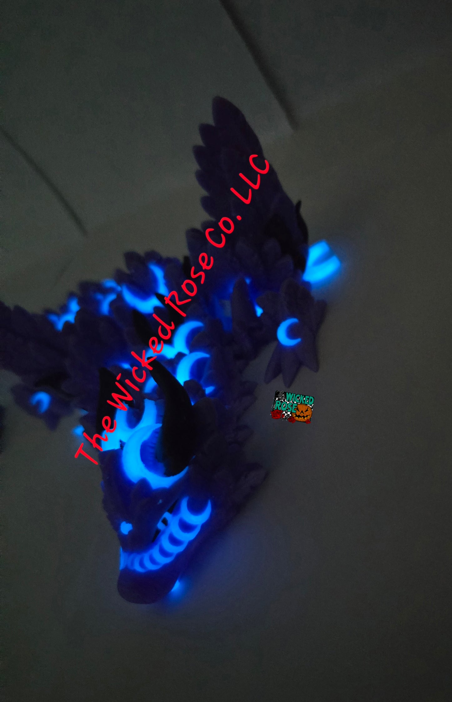 3D Printed, Articulated Lunar Dragon