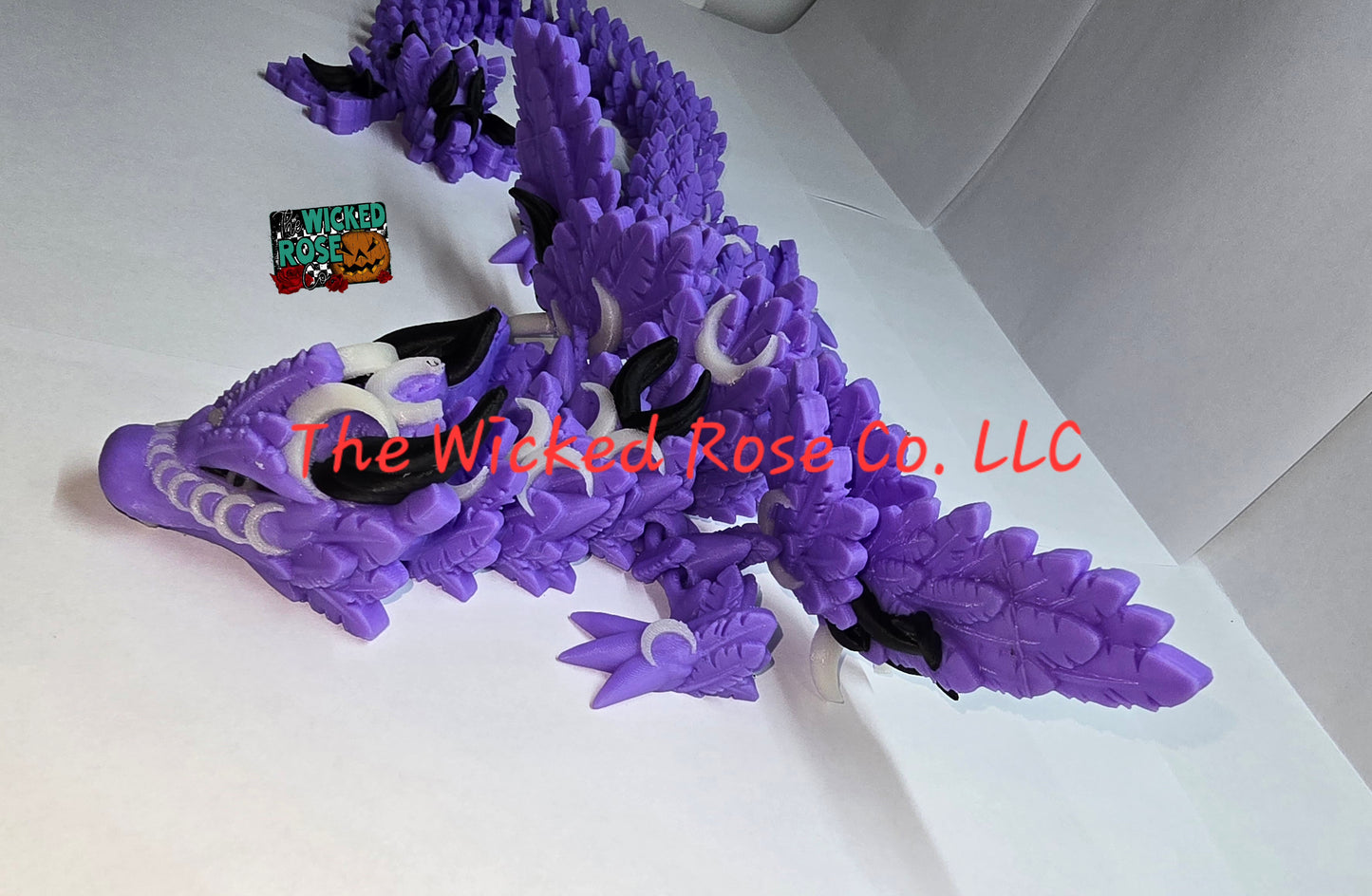 3D Printed, Articulated Lunar Dragon