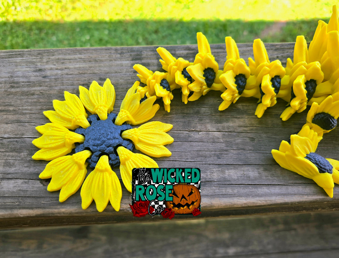 3D Printed, Articulated Sunflower Dragon