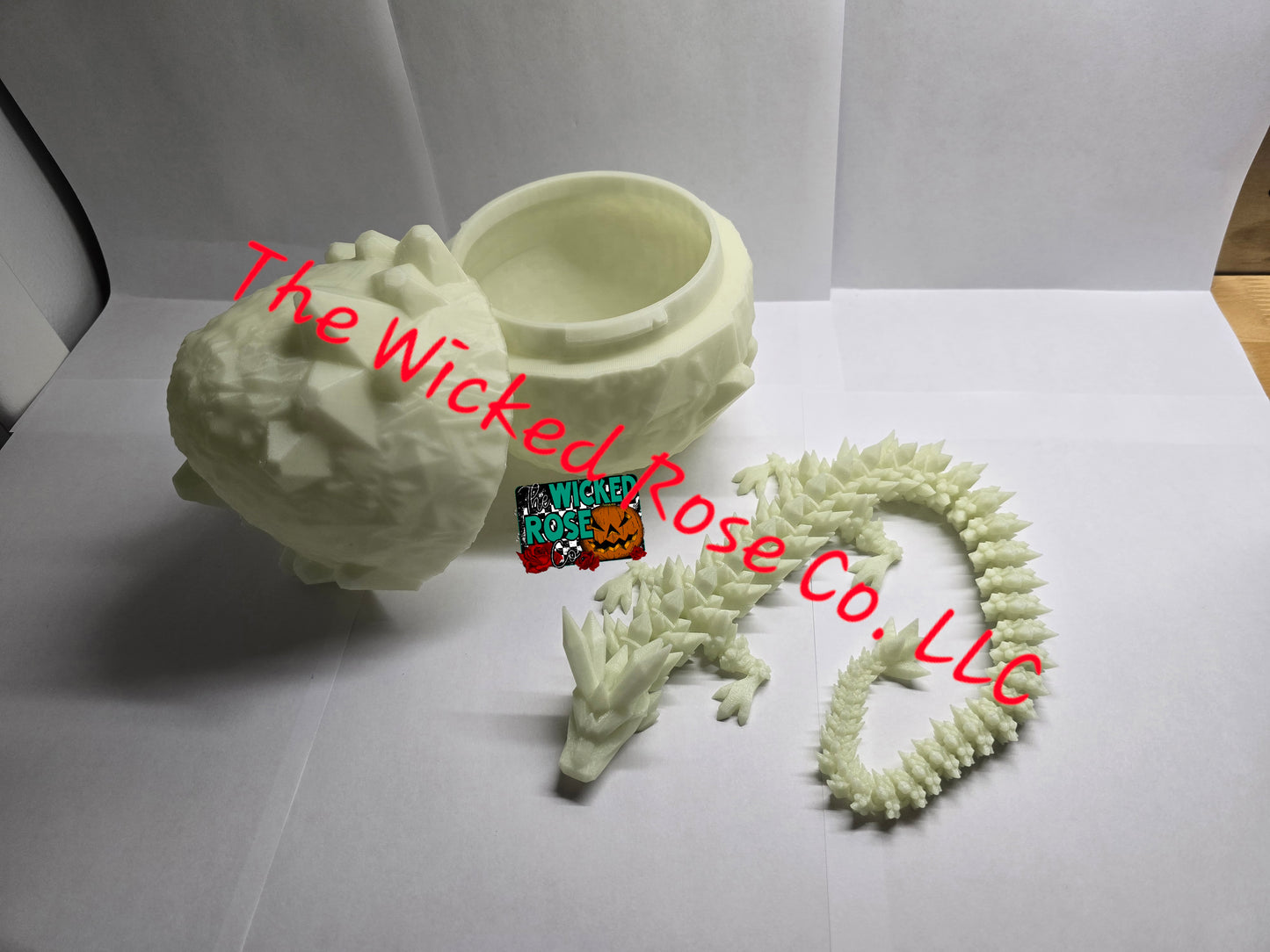 3D Printed Crystal Dragon Egg With Matching Articulated Crystal Dragon