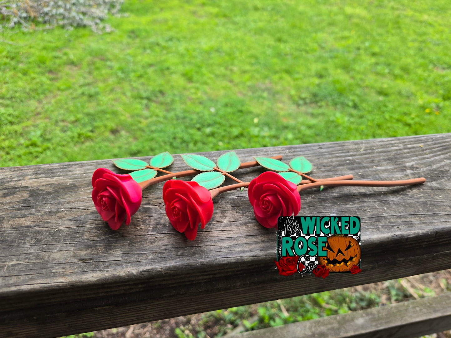 3D Printed Roses With Stem