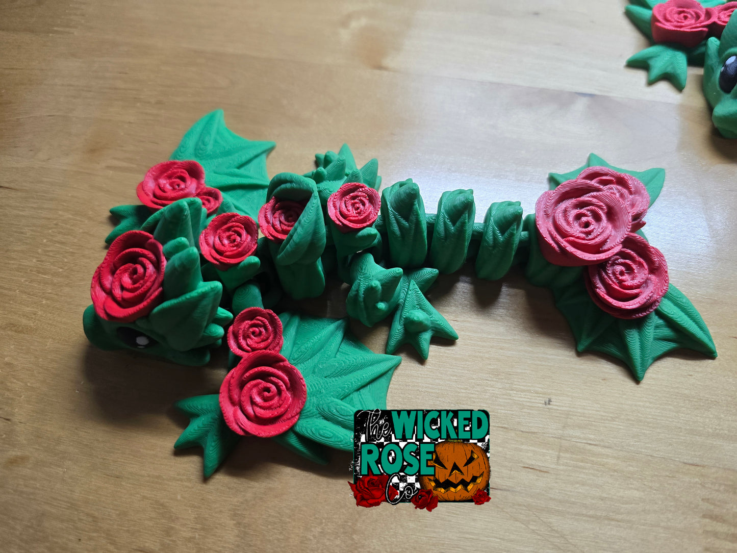 3D Printed, Articulated Rose Wing Wyvern