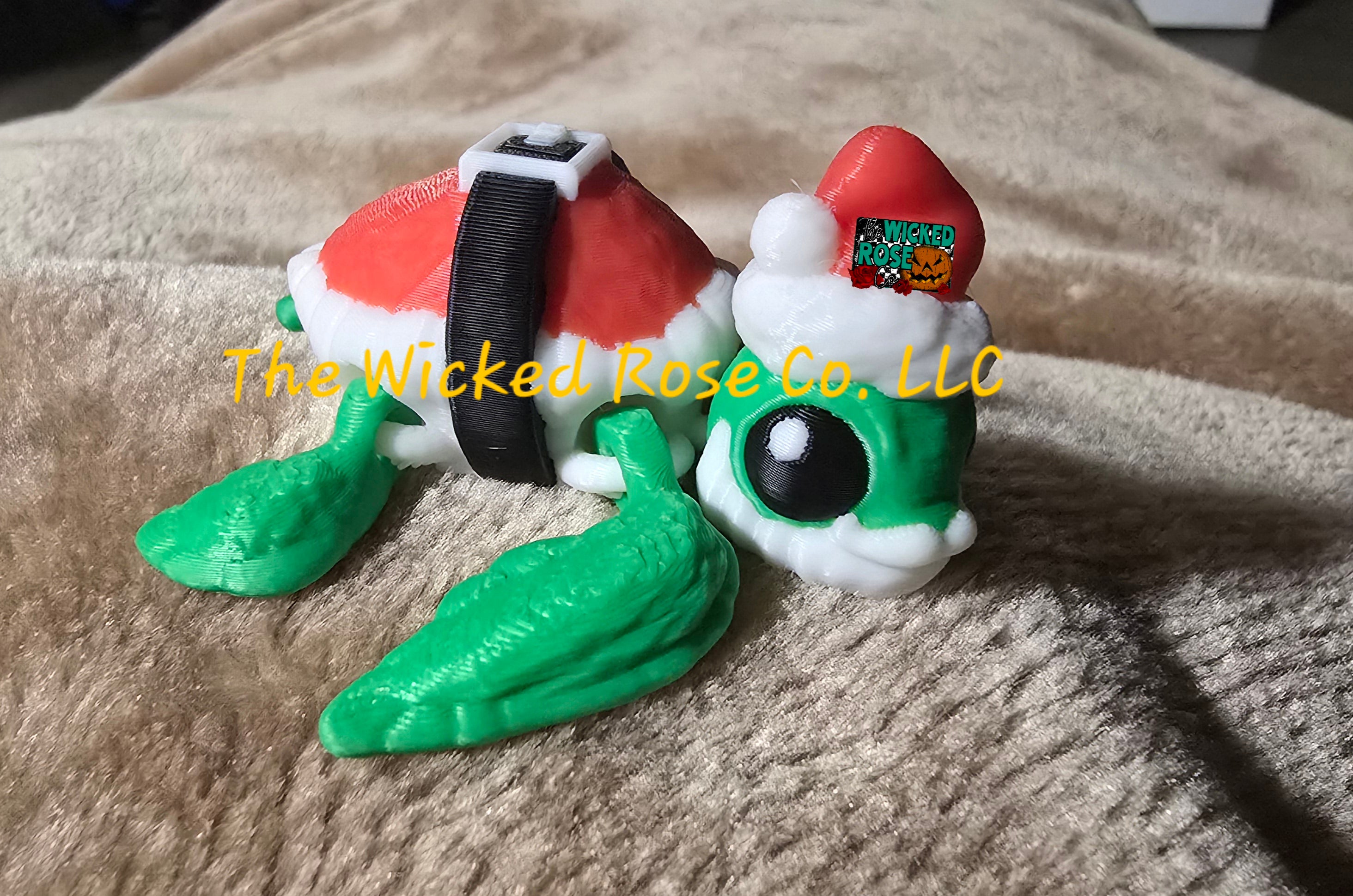 3D Printed Mini Articulated Santa Turtle – The Wicked Rose Co.